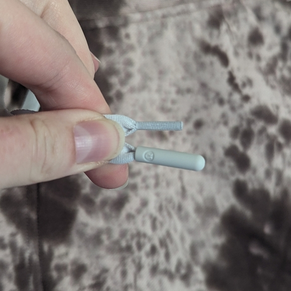 Lululemon Inner Glow 3" Cotton Shorts - Tie Dye French Press Brown sz 6 - Picture 6 of 6